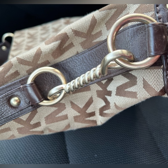 MK Canvas Shoulder Bag Color: Brown Good Condition. - Picture 6 of 11